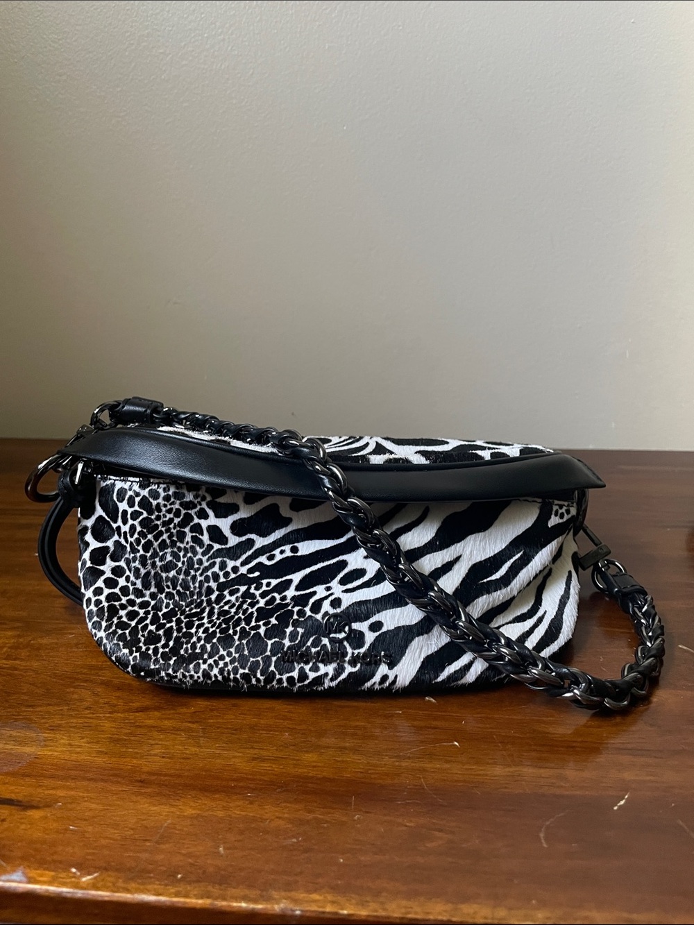 XSmall MK Slater Sling Pack Messenger Bag